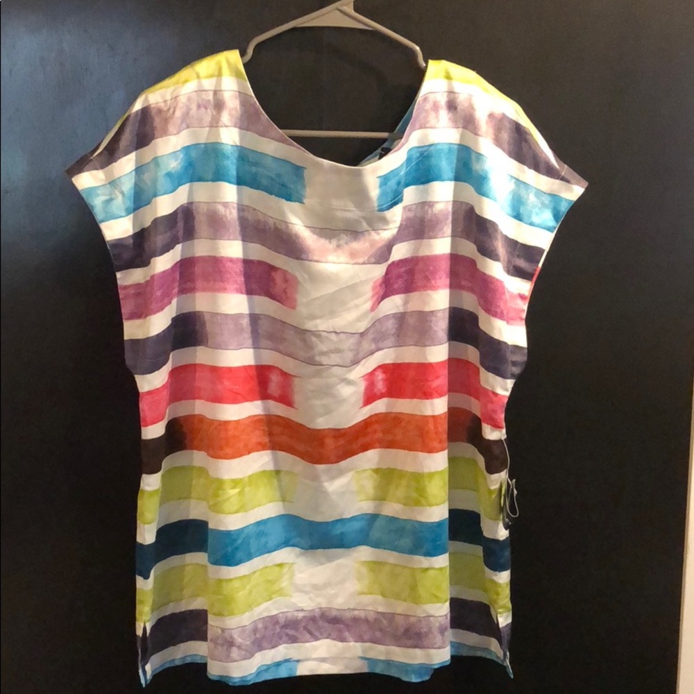 Multi color top